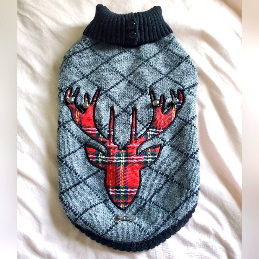 Barkley & Finn Grey & Red Plaid Dog Sweater with Deer Design and Bells Size M